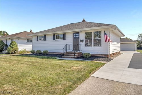 12508 Eastwood Blvd, Garfield Heights, OH, 44125-3907 | Card Image