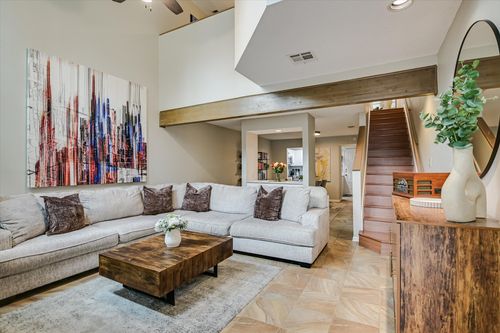 122-9226 Jollyville Rd, Austin, TX, 78759-7457 | Card Image