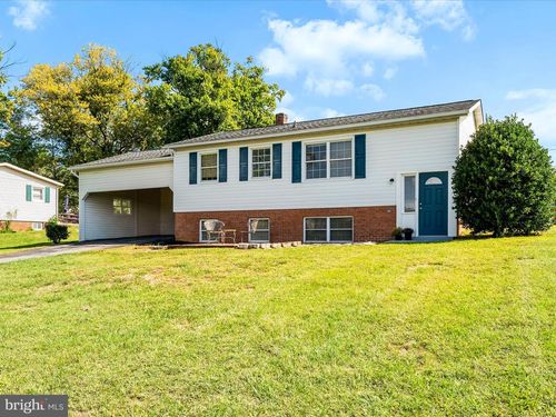4 James St, WOODSBORO, MD, 21798-8513 | Card Image