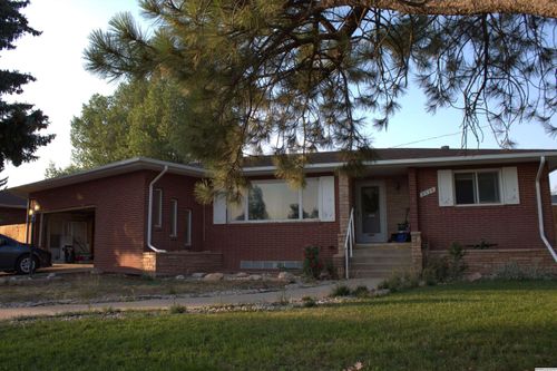 2539 Overland Rd, Laramie, WY, 82070-4855 | Card Image