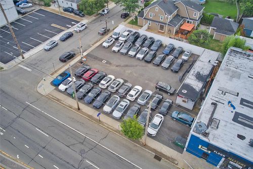 2 Jericho Tpke, New Hyde Park, NY, 11040 | Card Image