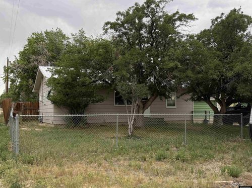 314 7th St, Saratoga, WY, 82331-5050 | Card Image