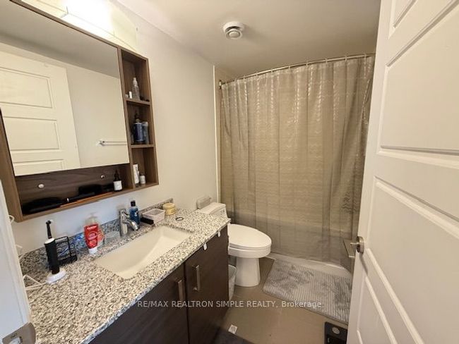 2008 - 1 Uptown Dr, Condo with 2 bedrooms, 1 bathrooms and 1 parking in Markham ON | Image 8