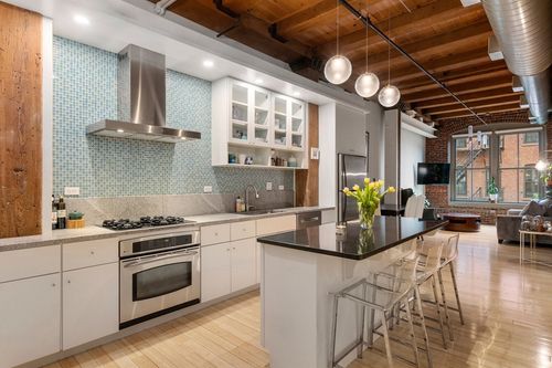 unit-303-35 Channel Ctr St, Boston, MA, 02210-3411 | Card Image