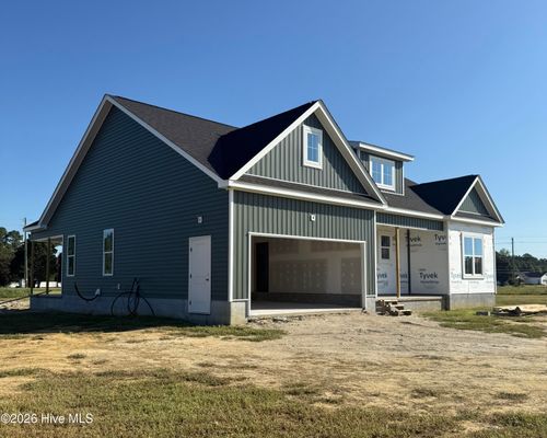 826 Cleo Road, Winterville, NC, 28590 | Card Image