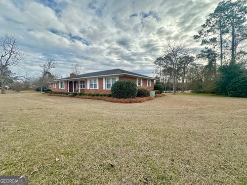 73 S Eastman Ave, Mc Rae Helena, GA, 31037-3842 | Card Image