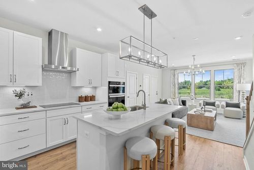 19712 Sepia Square, ASHBURN, VA, 20147 | Card Image