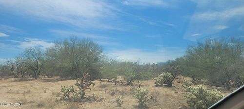 24-15671 W Many Horses Rd, Tucson, AZ, 85736 | Card Image