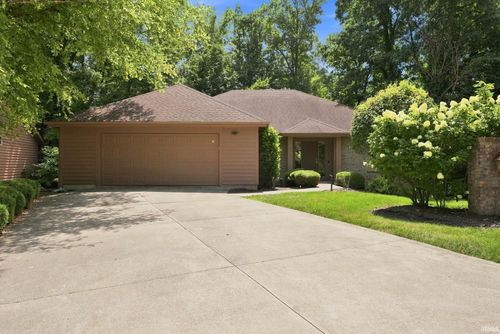 10529 Woodland Rdg W, Fort Wayne, IN, 46804-8303 | Card Image