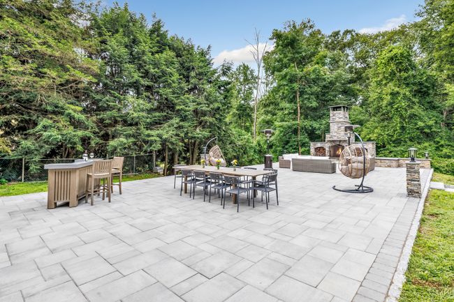86 Walnut Tree Hill Rd, House other with 4 bedrooms, 4 bathrooms and null parking in Shelton CT | Image 6