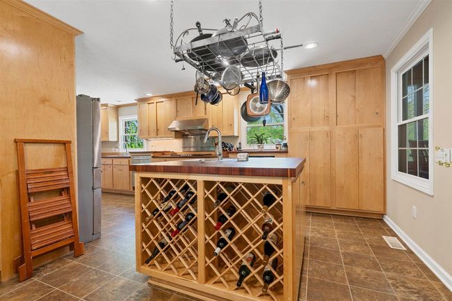 2037 Middle Bridge Rd, House other with 4 bedrooms, 5 bathrooms and null parking in Bowling Green KY | Image 35