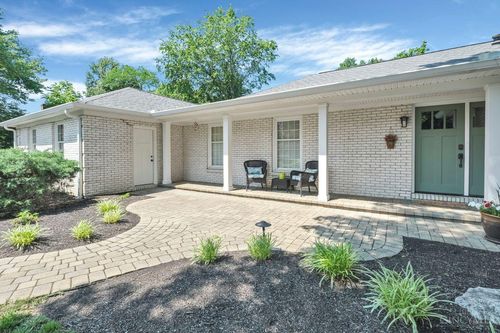 2565 Concordgreen Dr, Anderson, OH, 45244-3627 | Card Image