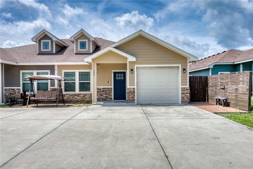 e2-302 Cooper Road, Odem, TX, 78370 | Card Image