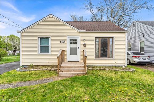 12804 Kirton Ave, Cleveland, OH, 44135-3626 | Card Image