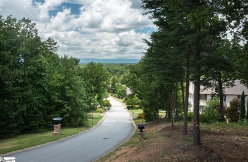 5 Donatello Ct, Greenville, SC, 29609-2703 | Card Image