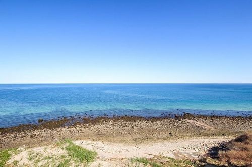 32 Shore Dr, Plymouth, MA, 02360-1324 | Card Image