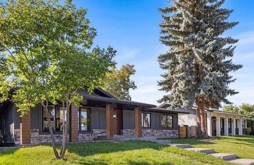 240 Lake Bonavista Dr Se, Calgary, AB, T2J3M4 | Card Image