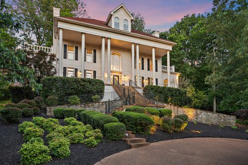 30 Park Mdws, Nashville, TN, 37215-5826 | Card Image
