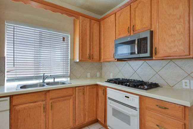 13552 Anarosa Loop, House other with 3 bedrooms, 3 bathrooms and 2 parking in Austin TX | Image 10