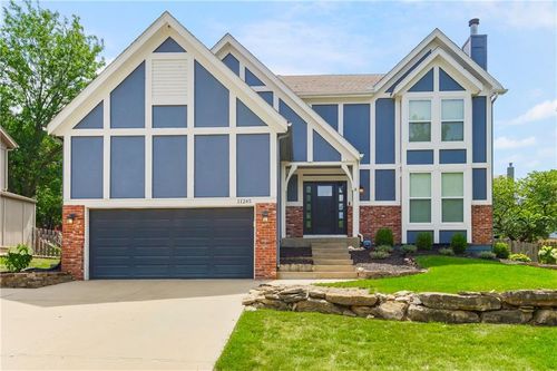 11245 S Penrose St, Olathe, KS, 66061-6619 | Card Image