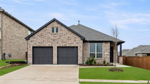 3825 Cherry Hills Dr, Sherman, TX, 75090-5320 | Card Image