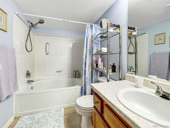Private En Suite | Image 11