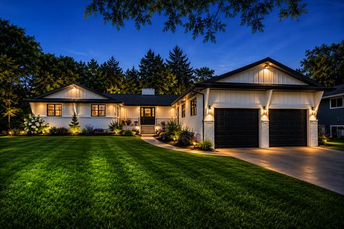 2882 Rice Creek Ter, New Brighton, MN, 55112-5036 | Card Image