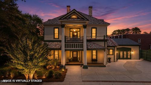 201 E Hill St, Benson, NC, 27504-1403 | Card Image