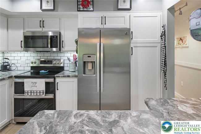 8539 Rextown Rd, House other with 4 bedrooms, 4 bathrooms and null parking in Slatington PA | Image 40