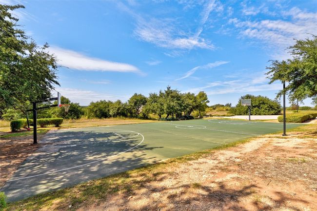 6605 Apache Plum Ln, House other with 4 bedrooms, 3 bathrooms and 6 parking in Spicewood TX | Image 34