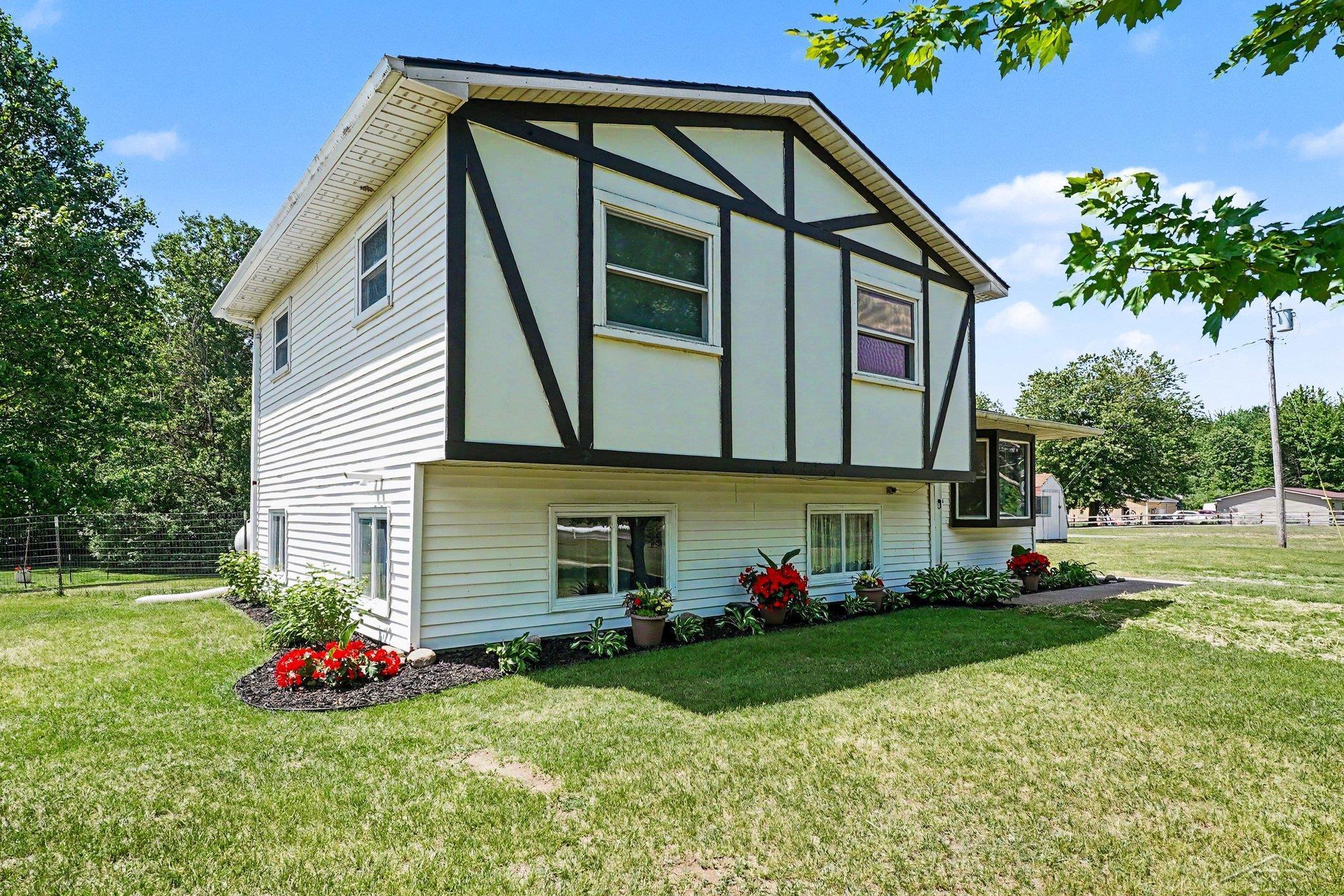 Residential in Mills Township 4