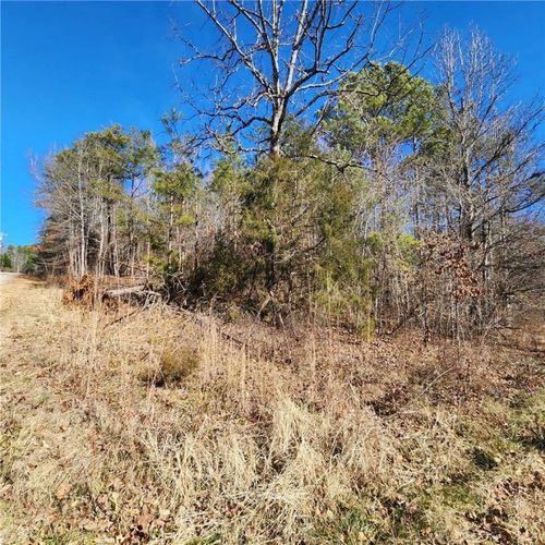 319 Shannandoah Dr, Westminster, SC, 29693-6641 | Card Image