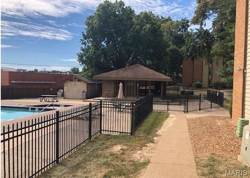 a-9 Fairways Cir, Saint Charles, MO, 63303-3306 | Card Image