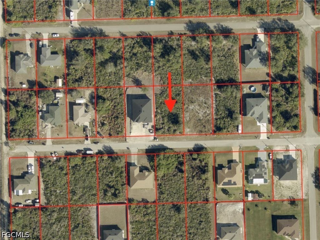 Land in Lehigh Acres 3