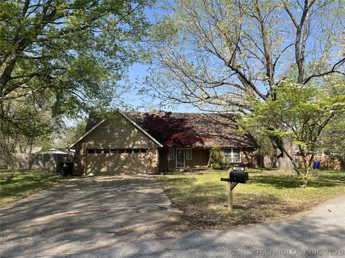8306 S Joshua Ave Avenue, Broken Arrow, OK, 74011 | Card Image