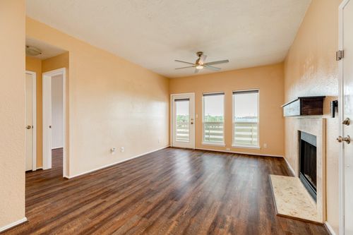 apt-434d-500 Ferry Rd, Galveston, TX, 77550-3184 | Card Image