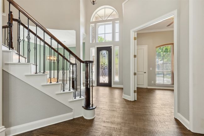 805 Parkwood Ct, House other with 4 bedrooms, 4 bathrooms and 6 parking in Mckinney TX | Image 4