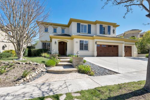 5326 Via Dolores, Newbury Park, CA, 91320 | Card Image