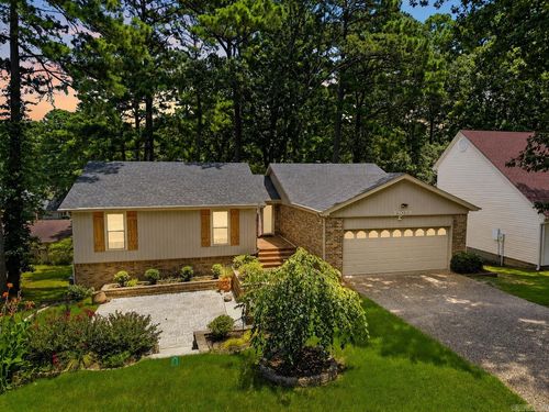 13013 Lemoncrest Ln, Little Rock, AR, 72210-6911 | Card Image