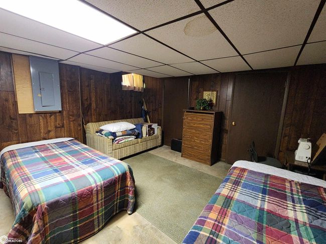 55864 Olive St, House other with 2 bedrooms, 2 bathrooms and null parking in Atlantic IA | Image 30