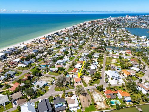 15804 Redington Dr, REDINGTON BEACH, FL, 33708-1751 | Card Image