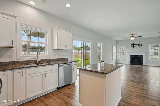 33 Chippewa Ln, House other with 4 bedrooms, 3 bathrooms and 2 parking in Rocky Point NC | Image 10