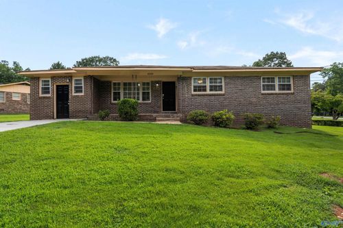 4310 Irondale Drive Nw, Huntsville, AL, 35810 | Card Image