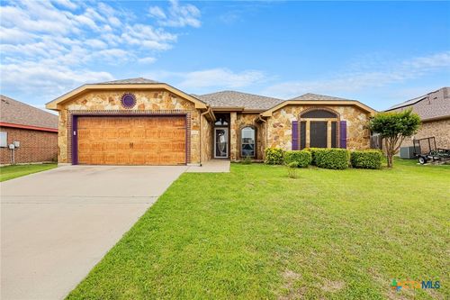 1701 Lindsey Dr, Copperas Cove, TX, 76522-7781 | Card Image