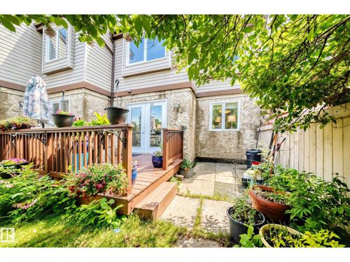 102 Royal Terr Nw, Edmonton, AB, T6J4R2 | Card Image