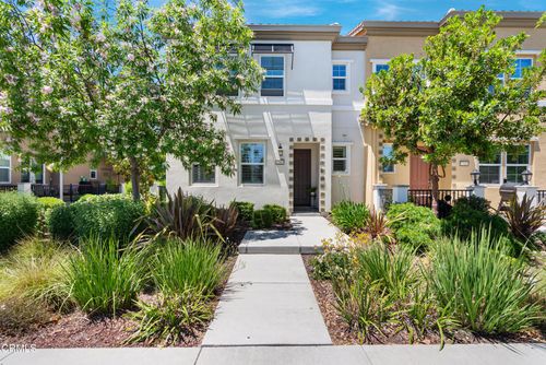 17065 Laurel Rd, Morgan Hill, CA, 95037-4415 | Card Image