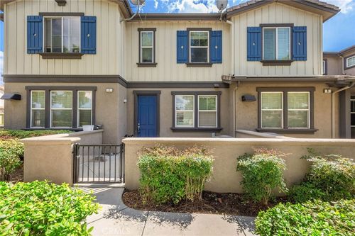 unit-d-26335 Iris Ave, Moreno Valley, CA, 92555-2992 | Card Image