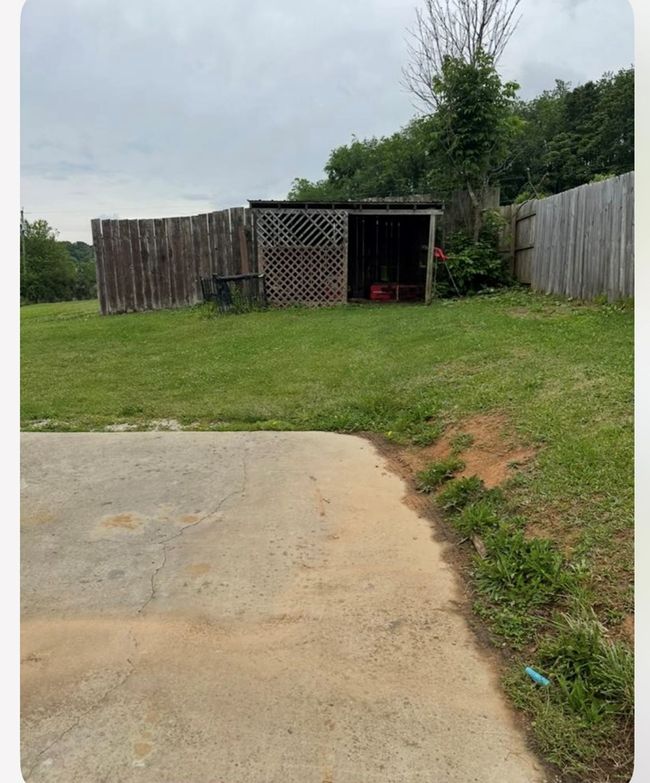 199 Felts Ln, House other with 3 bedrooms, 2 bathrooms and null parking in Max Meadows VA | Image 26