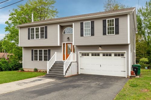 57 Larchmont St, Chicopee, MA, 01013-3817 | Card Image