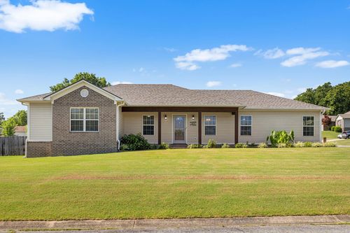 305 Weathering Ln, Austin, AR, 72007-9705 | Card Image